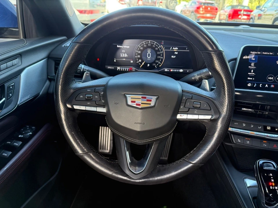 2021 Cadillac CT4-V - Image 10 of 31
