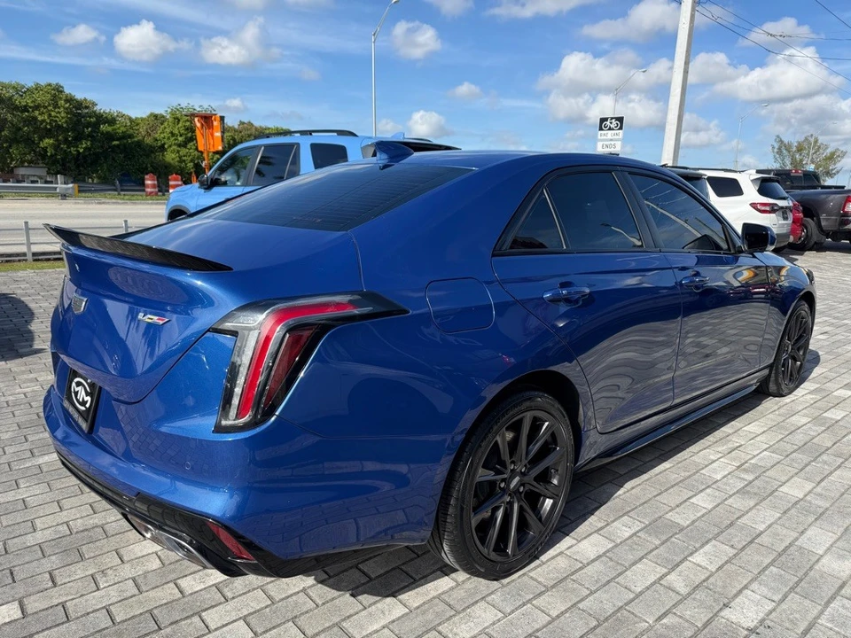 2021 Cadillac CT4-V - Image 8 of 31