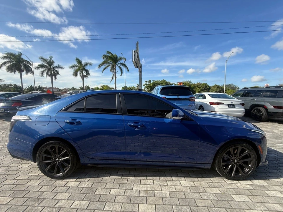 2021 Cadillac CT4-V - Image 9 of 31