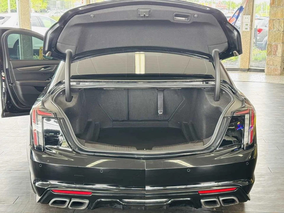 2021 Cadillac CT5-V - Image 9 of 31