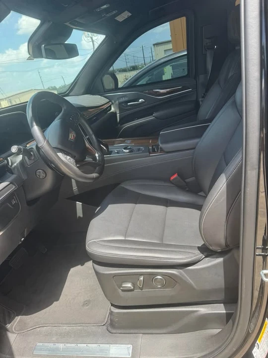 2021 Cadillac Escalade 5th Gen - Image 4 of 11