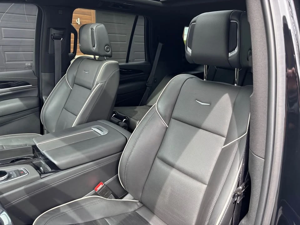 2021 Cadillac Escalade 5th Gen - Image 11 of 14