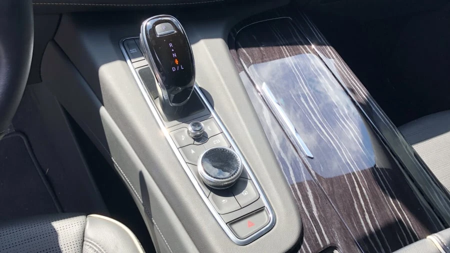 2021 Cadillac Escalade 5th Gen - Image 13 of 31