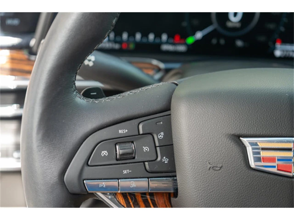 2021 Cadillac Escalade 5th Gen - Image 30 of 31