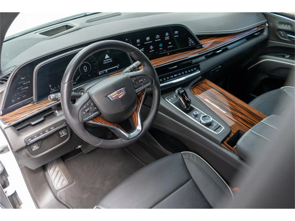 2021 Cadillac Escalade 5th Gen - Image 16 of 31