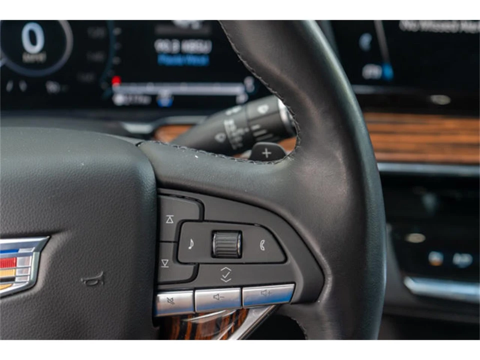 2021 Cadillac Escalade 5th Gen - Image 29 of 31