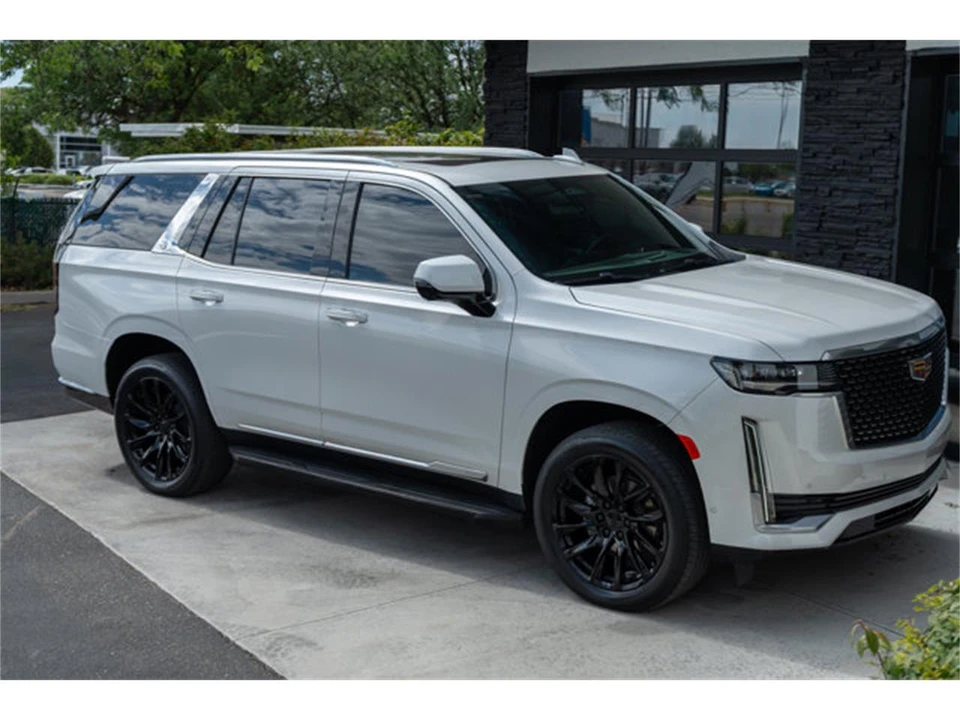 2021 Cadillac Escalade 5th Gen - Image 15 of 31