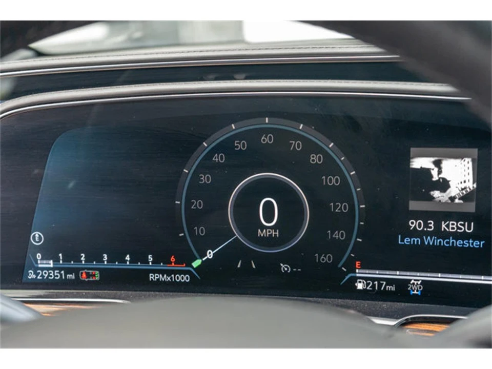 2021 Cadillac Escalade 5th Gen - Image 19 of 31