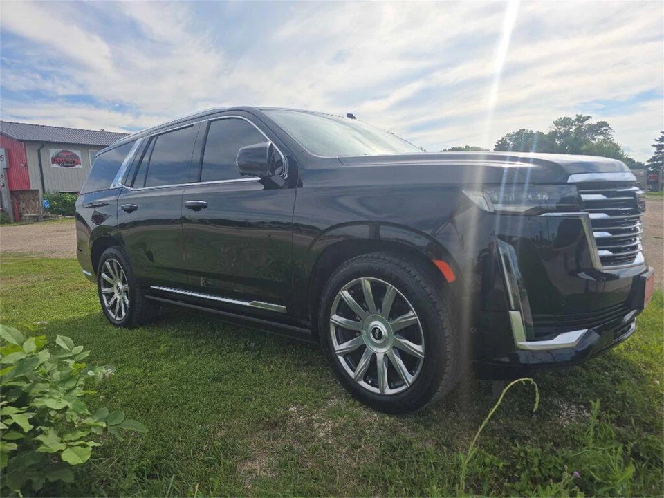 2021 Cadillac Escalade 5th Gen - Image 3 of 31