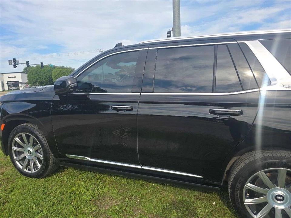 2021 Cadillac Escalade 5th Gen - Image 12 of 31