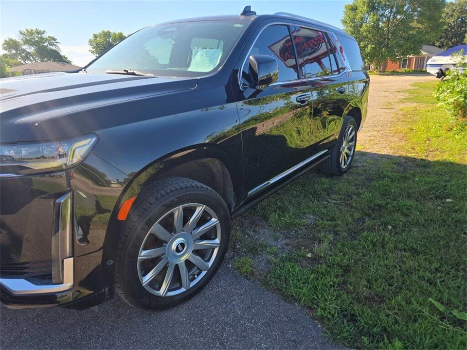 2021 Cadillac Escalade 5th Gen - Image 31 of 31