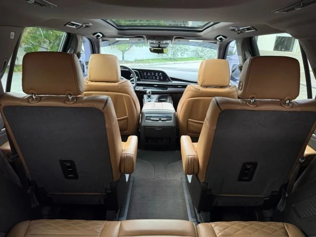 2021 Cadillac Escalade 5th Gen - Image 14 of 19