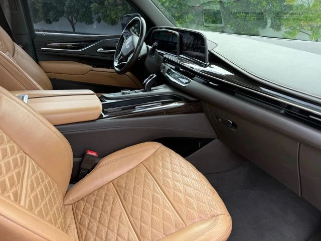 2021 Cadillac Escalade 5th Gen - Image 16 of 19