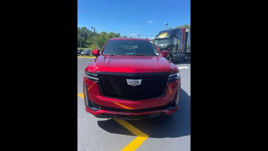 2021 Cadillac Escalade 5th Gen - Image 2 of 16