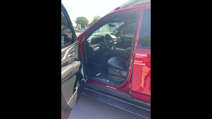 2021 Cadillac Escalade 5th Gen - Image 4 of 16