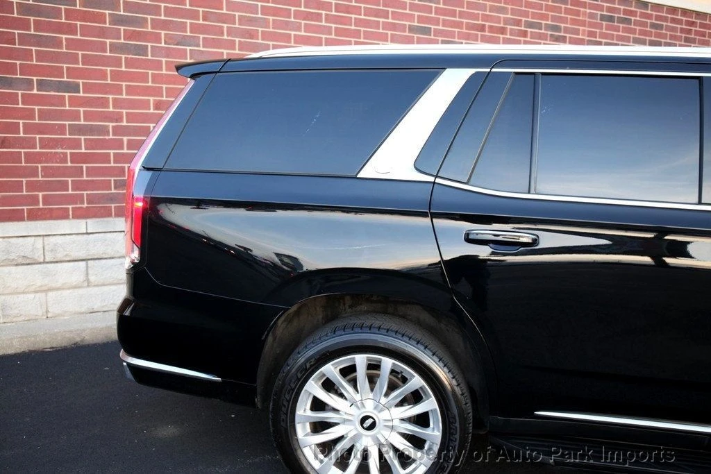 2021 Cadillac Escalade 5th Gen - Image 11 of 12