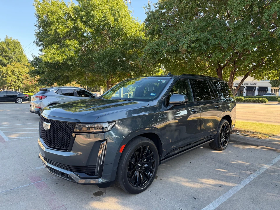 2021 Cadillac Escalade 5th Gen - Image 8 of 31