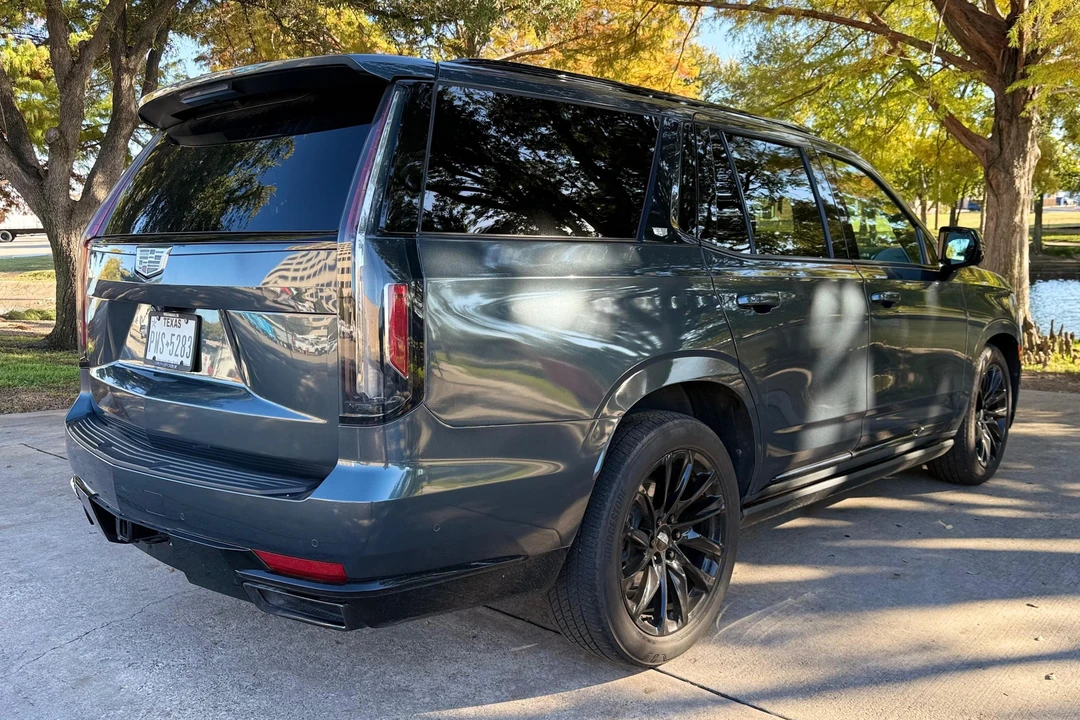 2021 Cadillac Escalade 5th Gen - Image 4 of 31