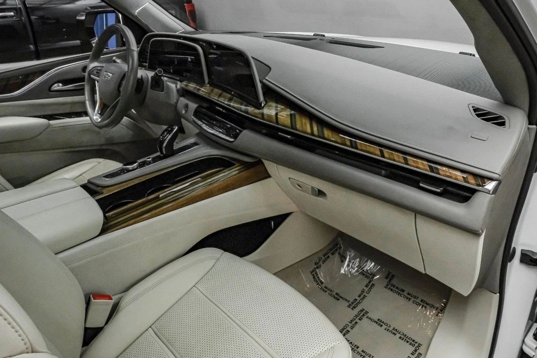 2021 Cadillac Escalade 5th Gen - Image 20 of 21