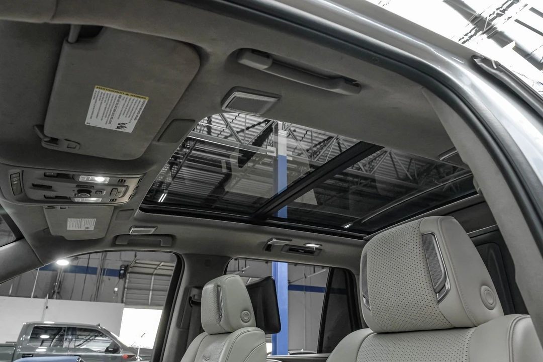 2021 Cadillac Escalade 5th Gen - Image 5 of 21