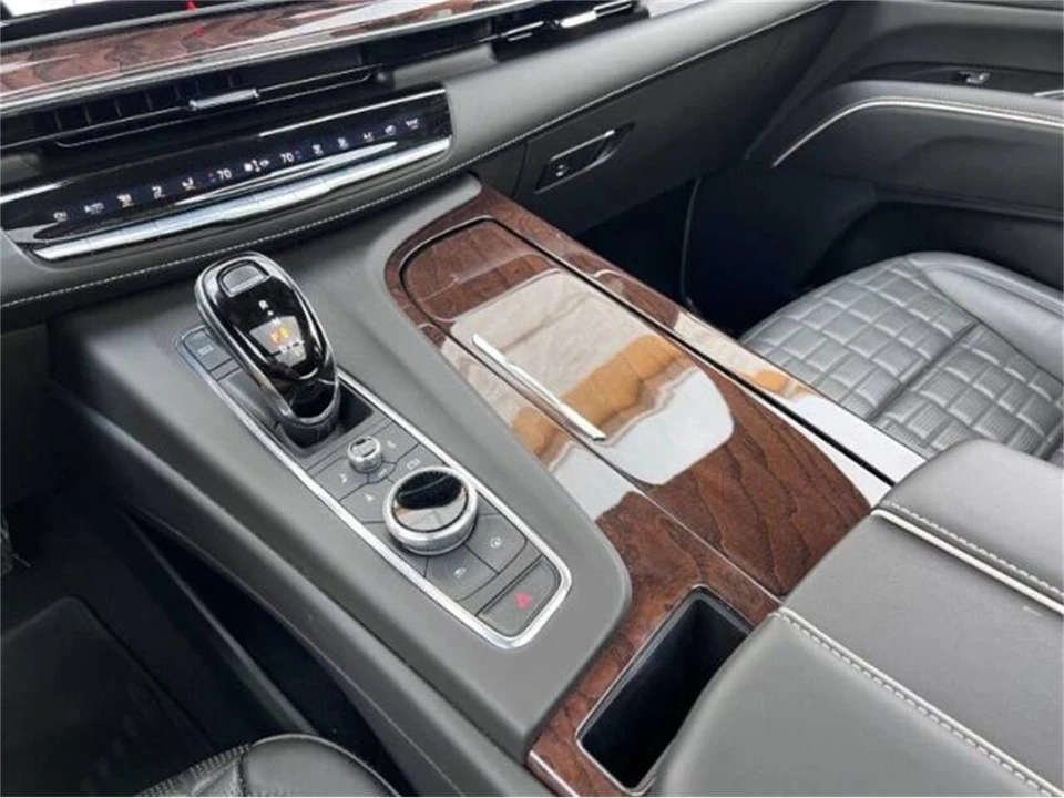 2021 Cadillac Escalade 5th Gen - Image 17 of 19