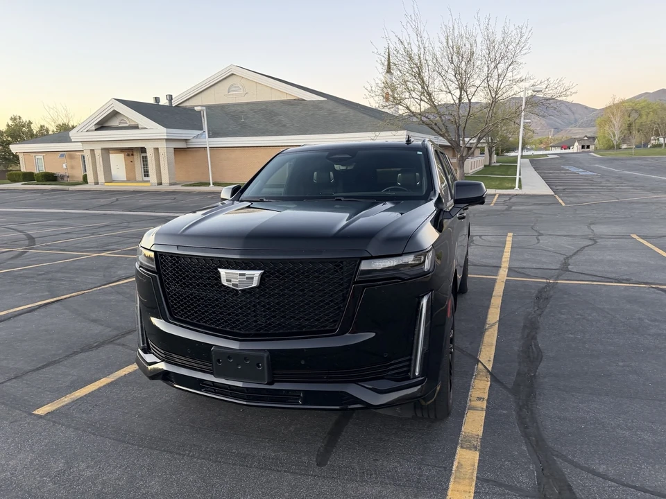 2021 Cadillac Escalade 5th Gen - Image 3 of 21