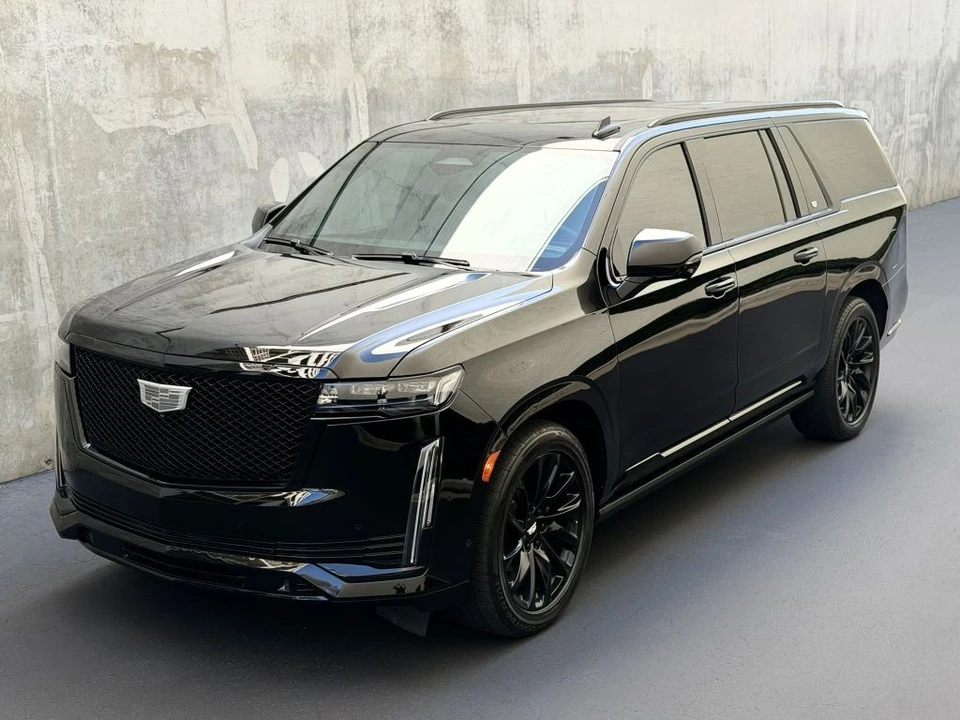 2021 Cadillac Escalade 5th Gen - Image 2 of 21