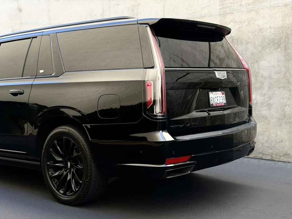 2021 Cadillac Escalade 5th Gen - Image 13 of 21