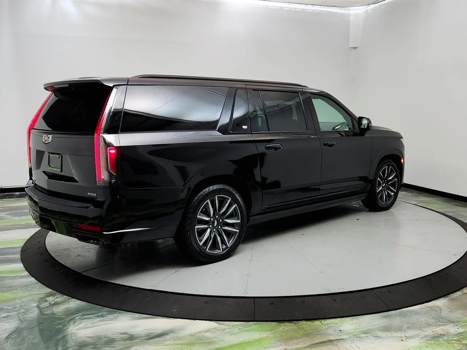 2021 Cadillac Escalade 5th Gen - Image 5 of 21