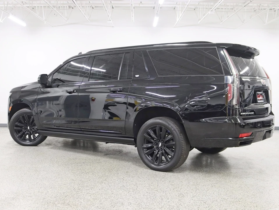 2021 Cadillac Escalade 5th Gen - Image 9 of 21