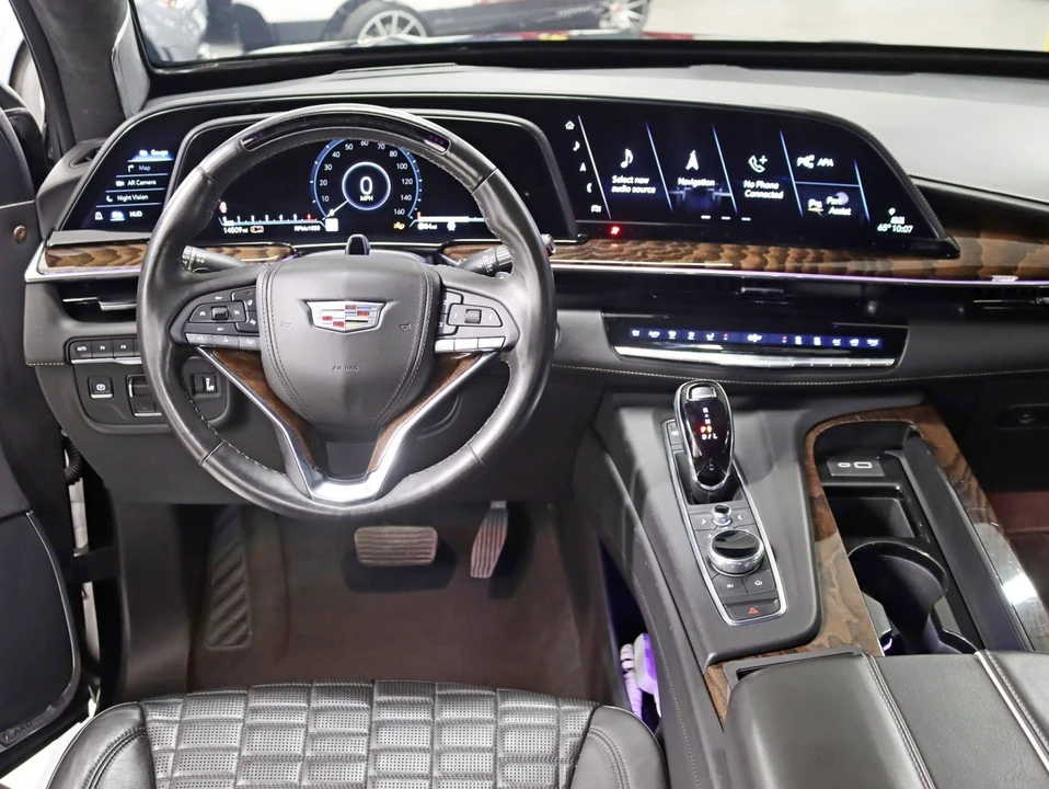 2021 Cadillac Escalade 5th Gen - Image 15 of 21
