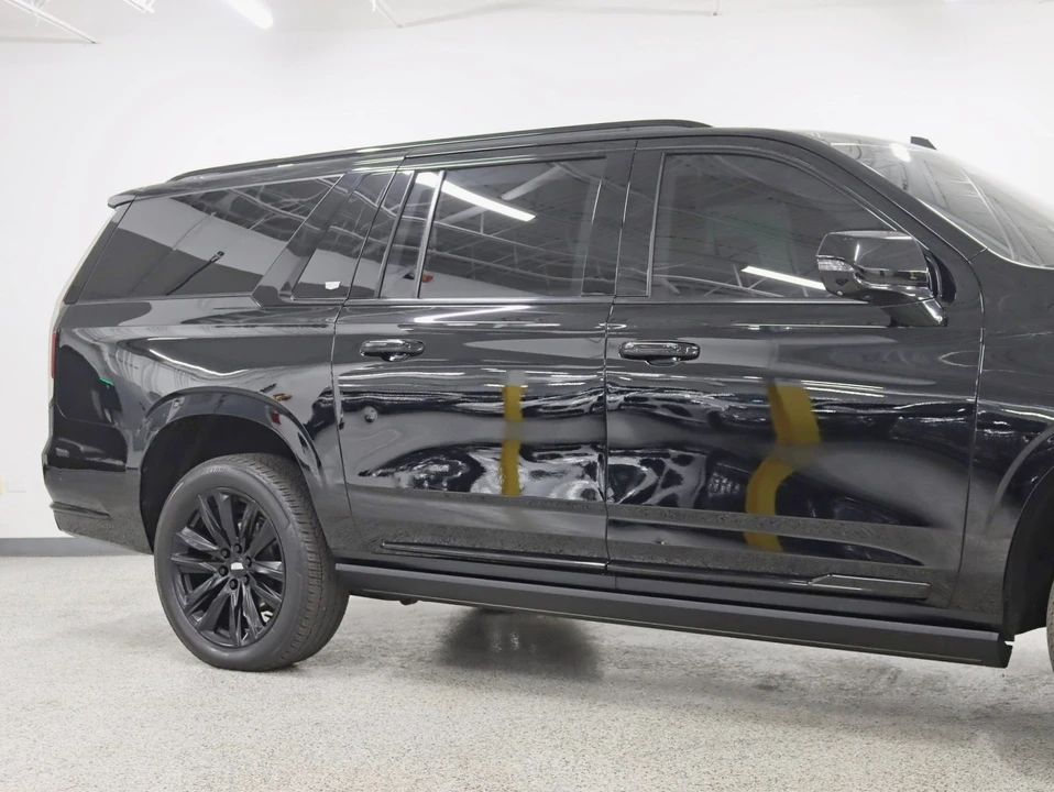 2021 Cadillac Escalade 5th Gen - Image 3 of 21