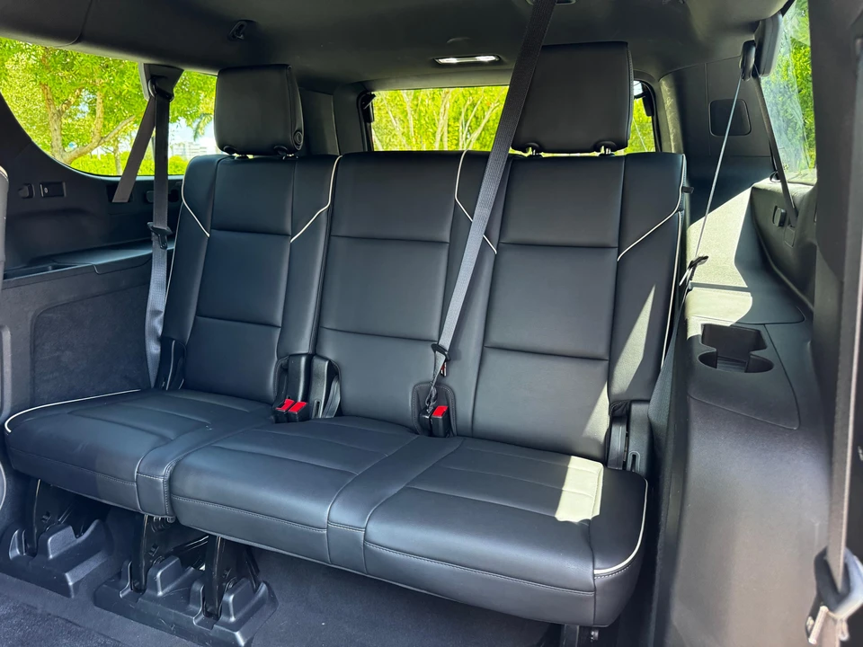 2021 Cadillac Escalade 5th Gen - Image 30 of 31