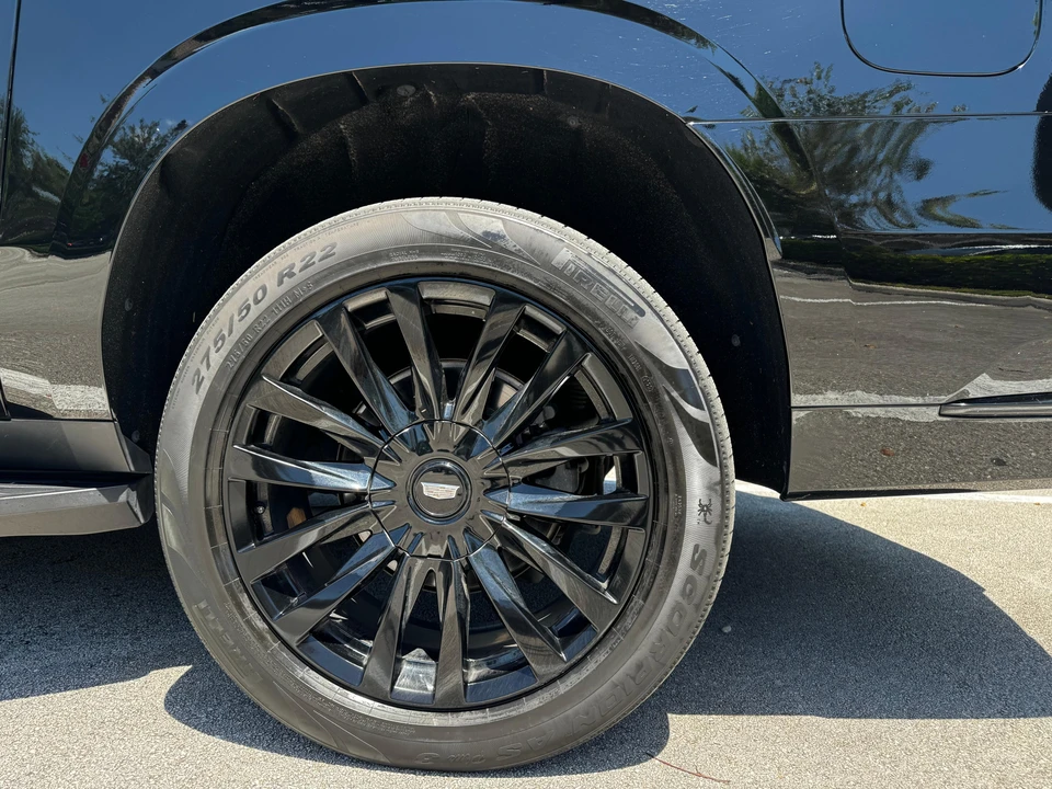 2021 Cadillac Escalade 5th Gen - Image 12 of 31
