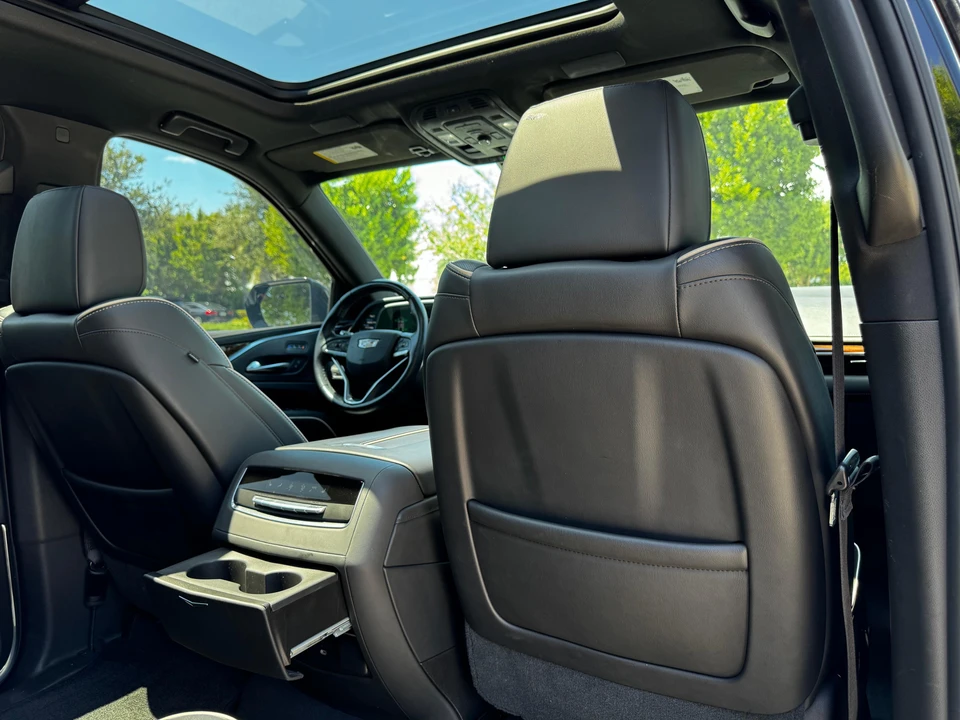 2021 Cadillac Escalade 5th Gen - Image 24 of 31
