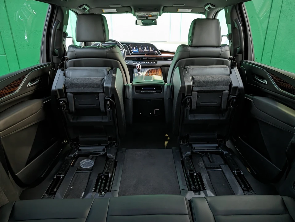 2021 Cadillac Escalade 5th Gen - Image 11 of 12