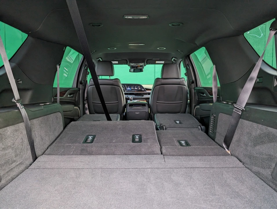 2021 Cadillac Escalade 5th Gen - Image 8 of 12