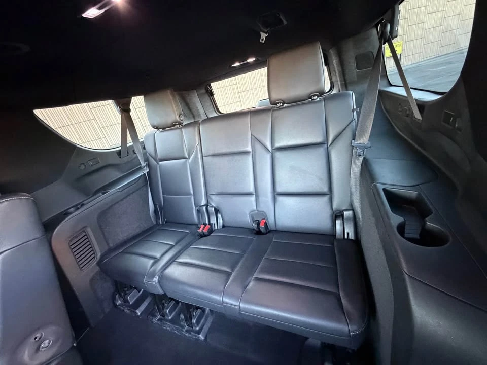 2021 Cadillac Escalade 5th Gen - Image 18 of 21