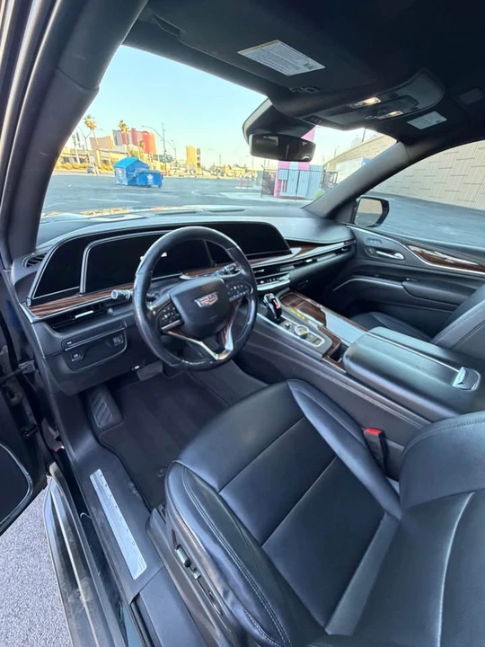 2021 Cadillac Escalade 5th Gen - Image 13 of 21