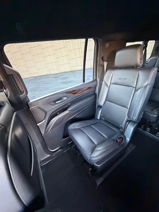 2021 Cadillac Escalade 5th Gen - Image 17 of 21