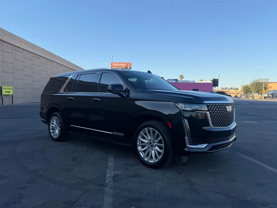 2021 Cadillac Escalade 5th Gen - Image 10 of 21