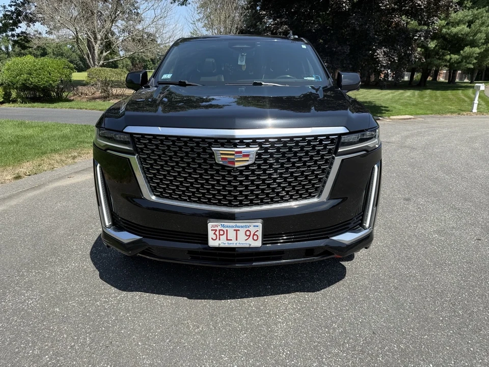 2021 Cadillac Escalade 5th Gen - Image 11 of 21