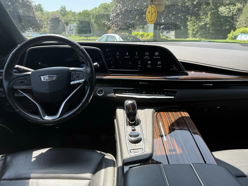 2021 Cadillac Escalade 5th Gen - Image 14 of 21