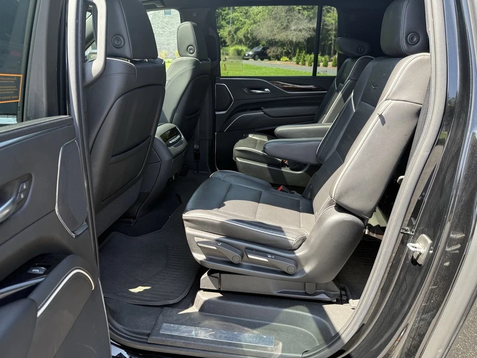 2021 Cadillac Escalade 5th Gen - Image 21 of 21