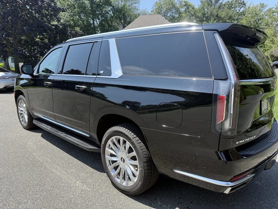 2021 Cadillac Escalade 5th Gen - Image 7 of 21