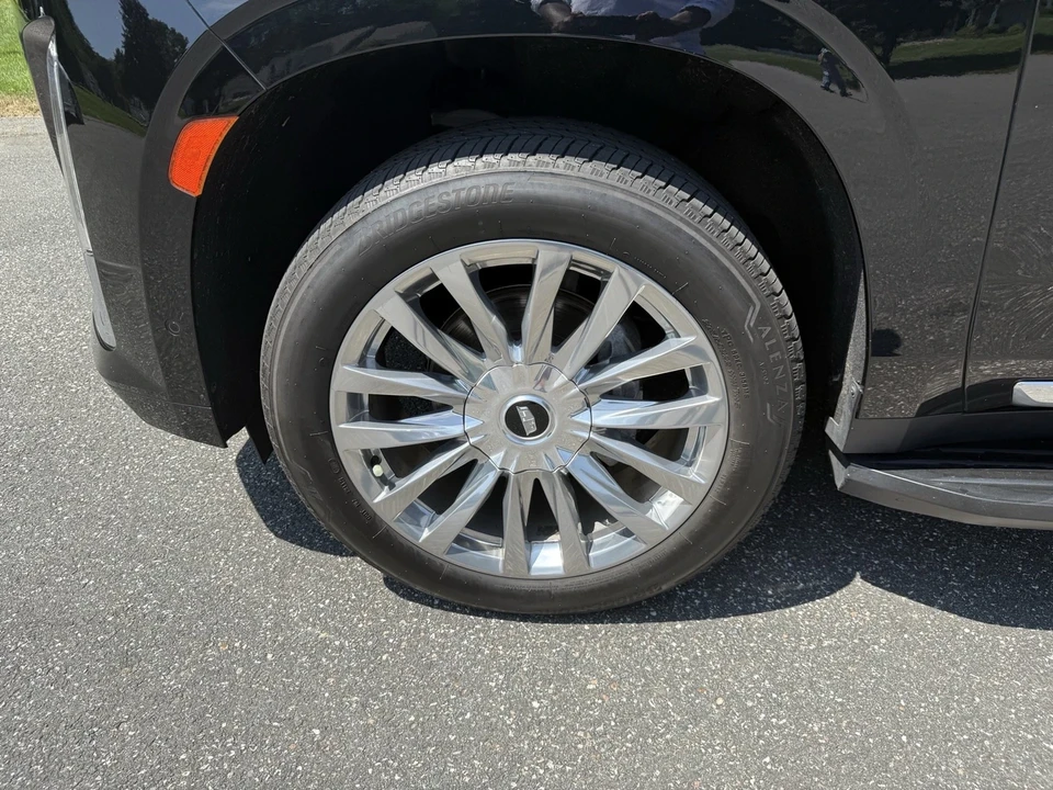 2021 Cadillac Escalade 5th Gen - Image 4 of 21