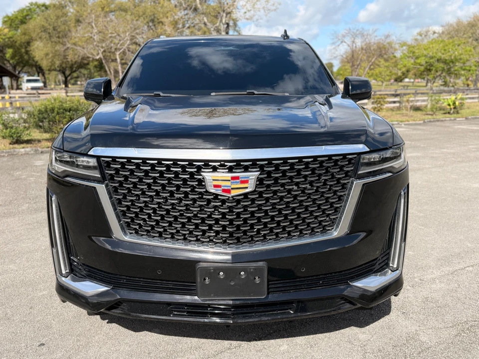 2021 Cadillac Escalade 5th Gen - Image 15 of 21