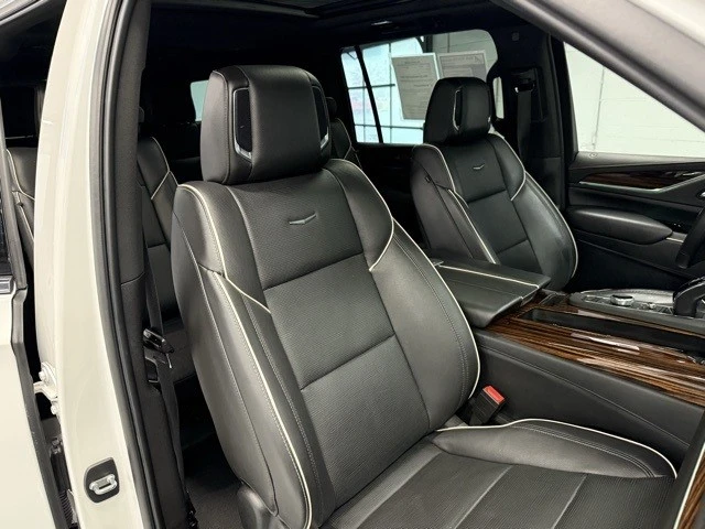 2021 Cadillac Escalade 5th Gen - Image 6 of 12