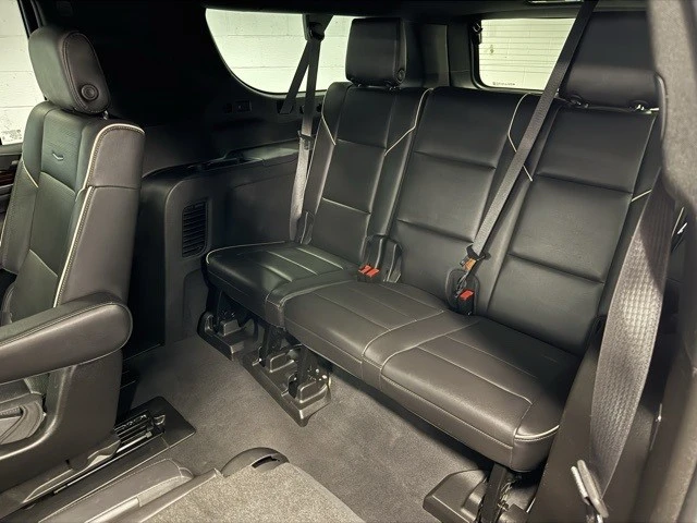 2021 Cadillac Escalade 5th Gen - Image 11 of 12