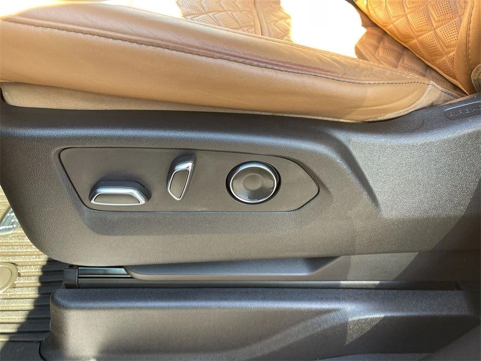 2021 Cadillac Escalade 5th Gen - Image 10 of 12